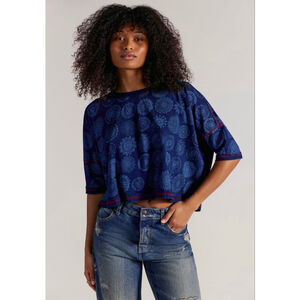 We The Free by Free People CC Tee
Indigo Antique Combo Doily Print